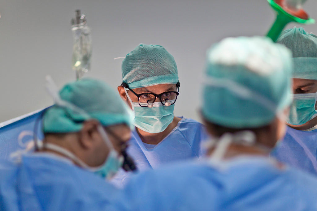 swiss-clinic-pioneers-laser-guided-epilepsy-surgery-swi-swissinfo-ch