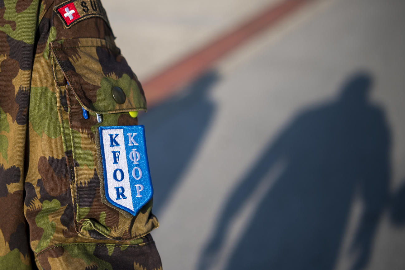 スイス コソボ平和治安部隊を拡充へ