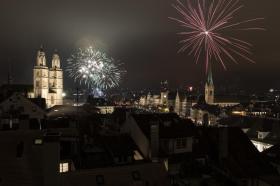 Comment le Nouvel An est célébré en Suisse et dans le monde - SWI