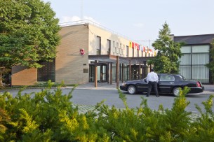 Audit criticises Swiss Embassy renovation in Washington