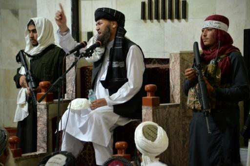 Taliban prepare new government in Afghanistan under international scrutiny