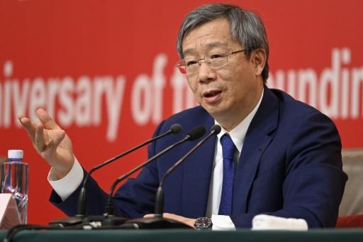 Chinese central bank advocates toughening rules for fintech sector