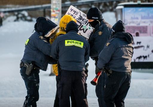 Canadian Police Detain Protesters Opposing Sanitary Measures