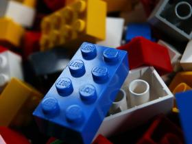 Lego et ses célèbres blocs battent des records de vente et de