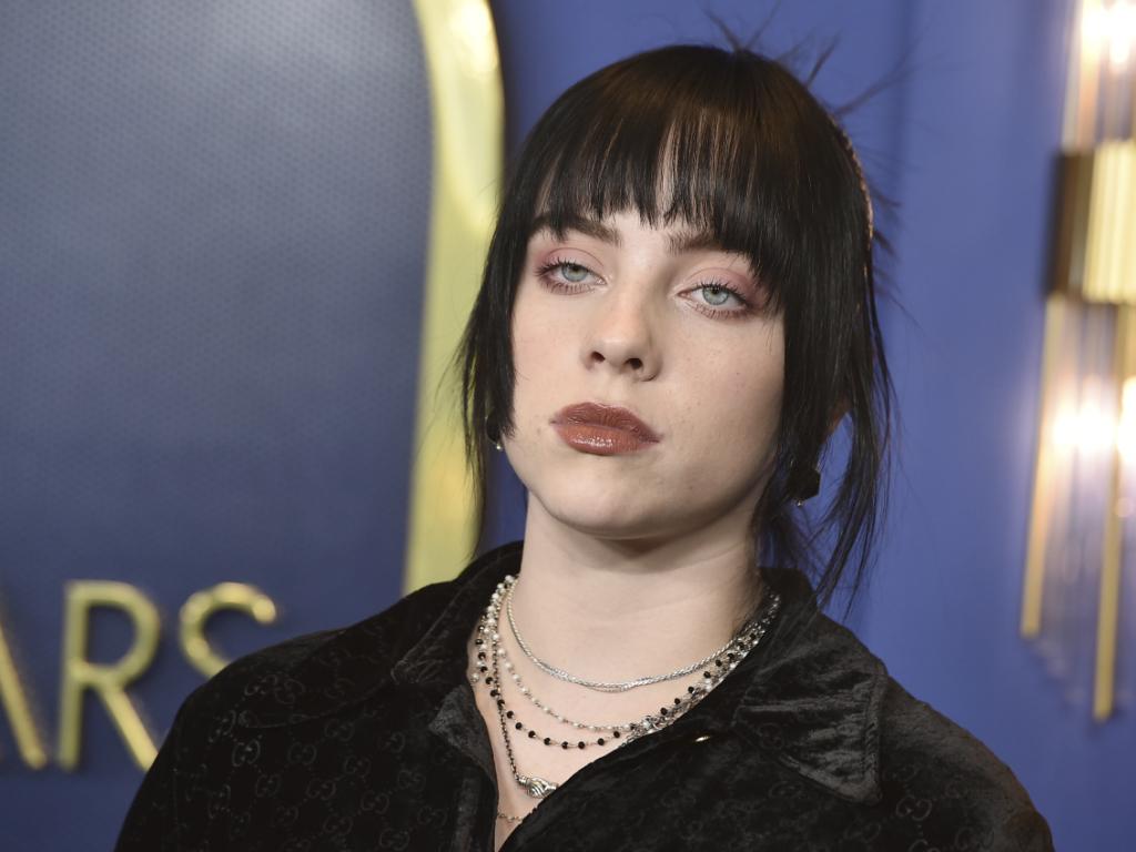 Оскар билли айлиш. Билли Айлиш 2022. Billie Eilish Oscar 2022. Билли Айлиш сейчас 2022. Билли Айлиш Ханни.