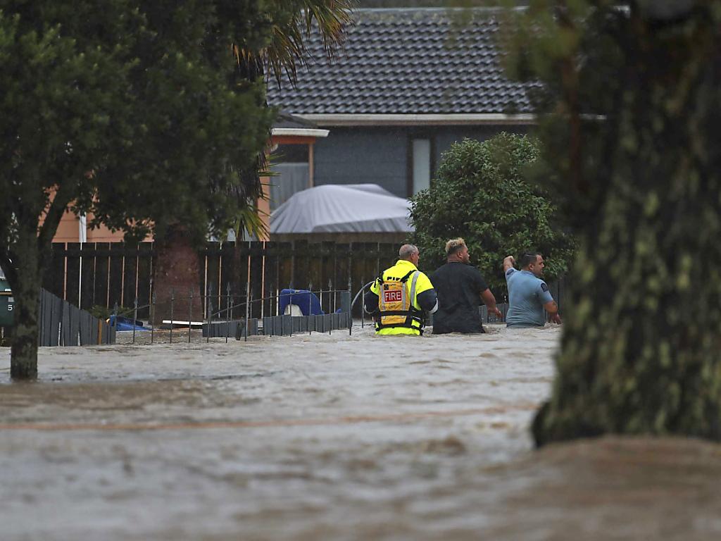 Zwei Tote Durch Starkregen Und Überschwemmungen In Neuseeland - SWI ...