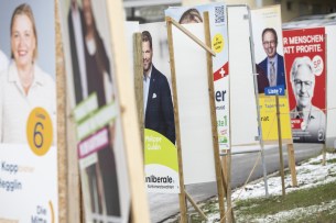 How political parties are courting the votes of the Swiss Abroad