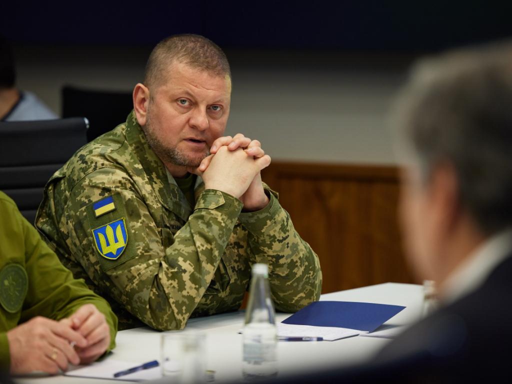 Le truppe di Kiev si ritirano dalla periferia di Marinka