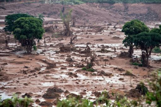 Minera BHP busca aplazar a 2025 el juicio en Londres por desastre