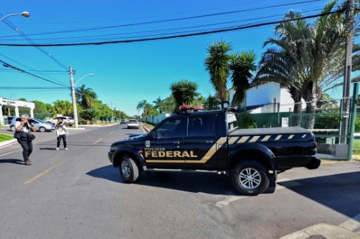 Brazilian Police Raid the House of Former President Jair Bolsonaro in Investigation of Alleged Vaccination Certificate Forgery