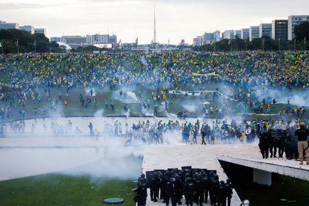 Brazil arrests capital's military police leaders for alleged role in ...