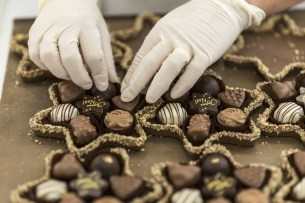 Что случилось с шоколадным брендом Läderach?