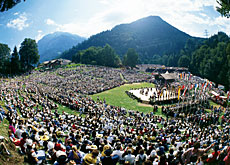 スイス最大の民族祭 Swi Swissinfo Ch